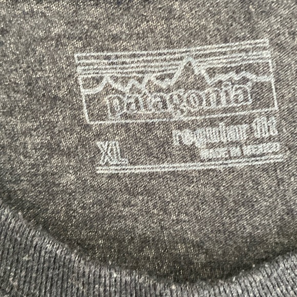 PATAGONIA EUC - Picture 2 of 3